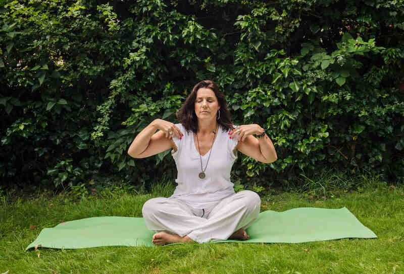 What happens when you do Kundalini yoga?